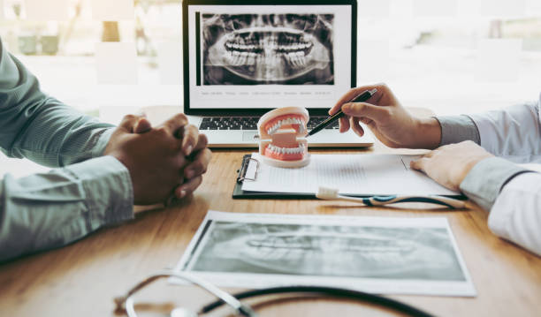 Best Emergency Gum Treatment in Cadillac, MI